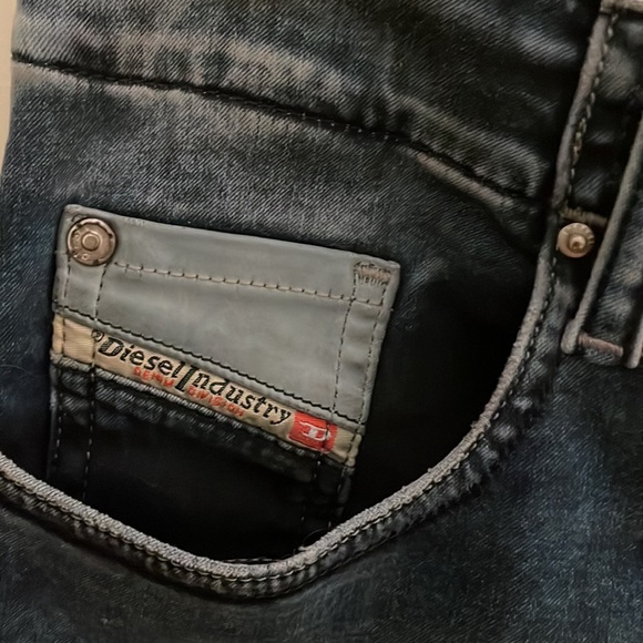 Diesel Jeans - Brand new Never worn - Picture 3 of 12